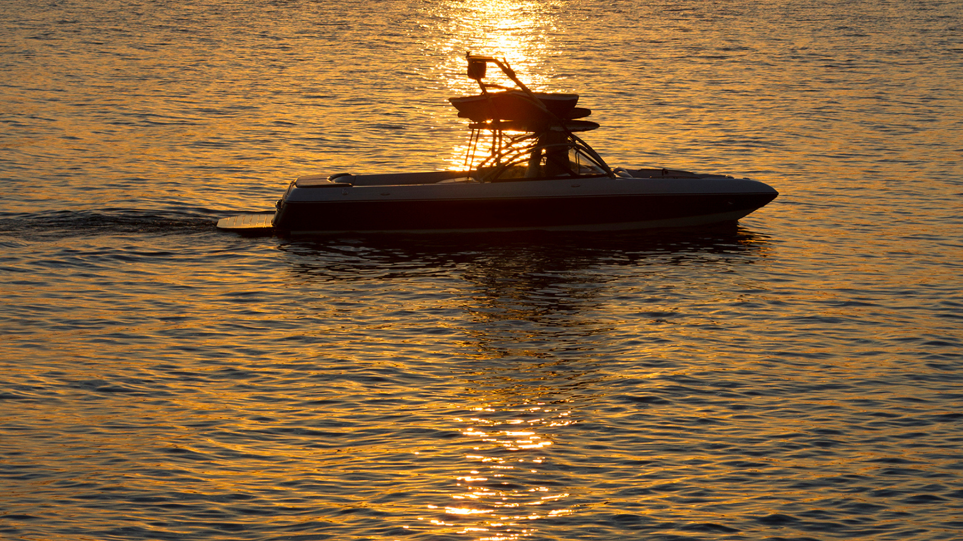 boat activities in Crete